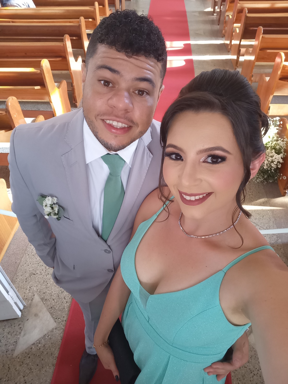 Cecilia e Rodrigo sorrindo